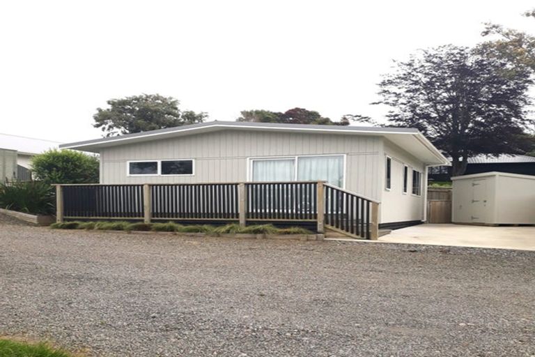 Photo of property in 104 Carthew Street, Okato, 4335