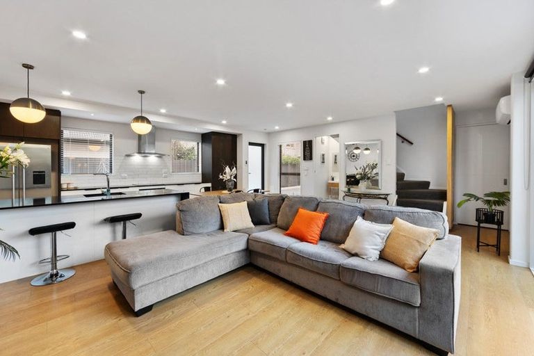 Photo of property in 3/27 Springfield Road, St Albans, Christchurch, 8014