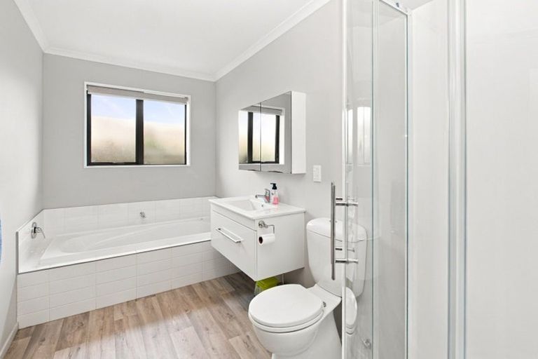 Photo of property in 23 Makawe Roa Street, Marshland, Christchurch, 8083