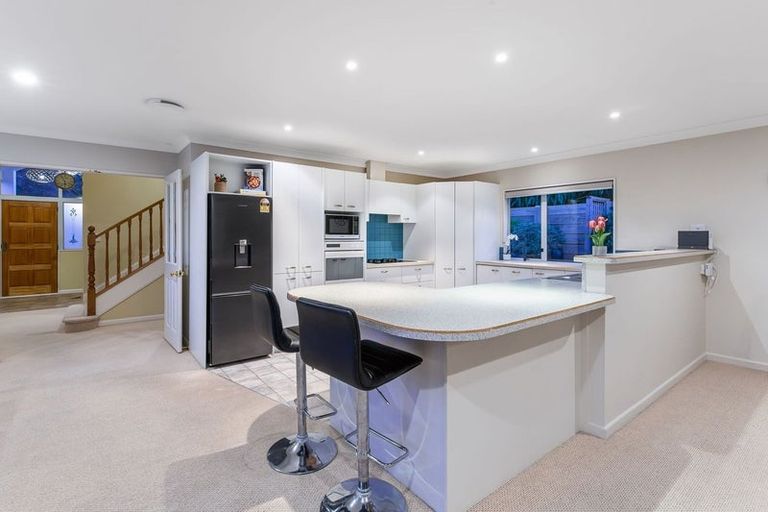Photo of property in 23 Samwell Drive, Whitby, Porirua, 5024