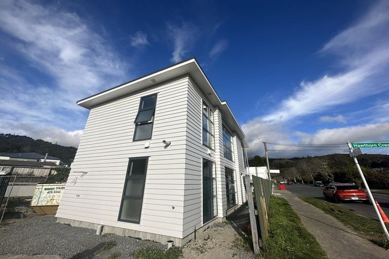 Photo of property in 2 Horoeka Street, Stokes Valley, Lower Hutt, 5019
