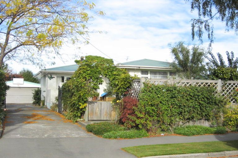 Photo of property in 4 Algidus Street, Sockburn, Christchurch, 8042