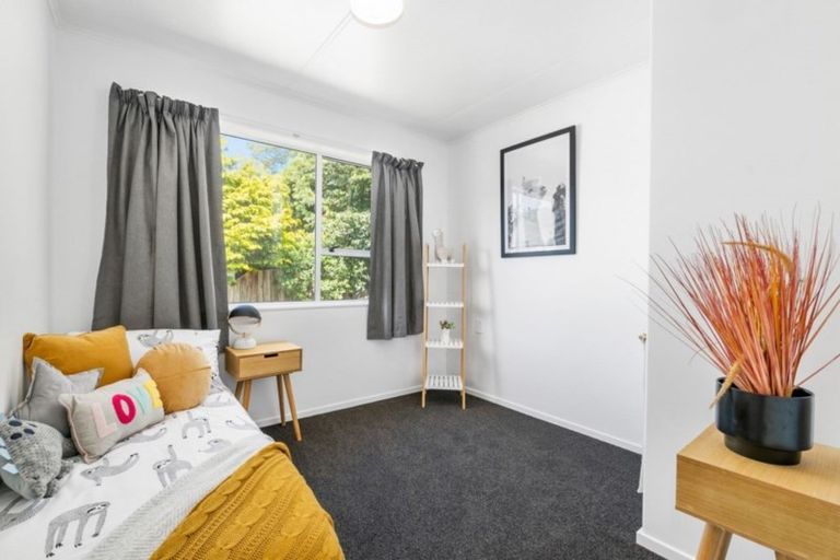 Photo of property in 11 Bexley Grove, Wainuiomata, Lower Hutt, 5014