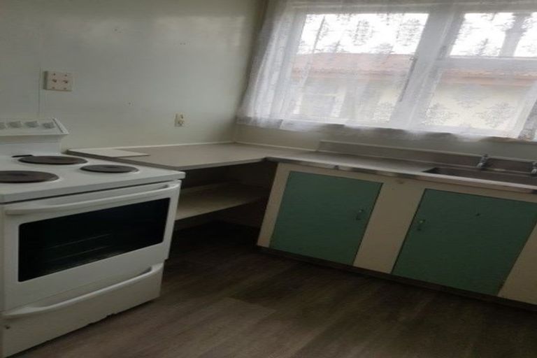 Photo of property in 6 Sword Street, Gore, 9710