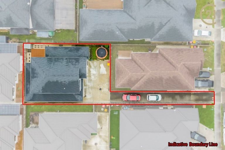 Photo of property in 14 Koroheke Road, Takanini, 2110