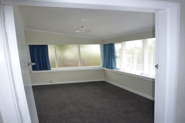 Photo of property in 22 Knowles Street, Terrace End, Palmerston North, 4410