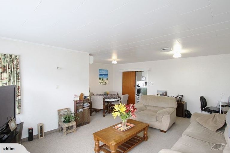 Photo of property in 3/48 Elbourne Street, Taradale, Napier, 4112