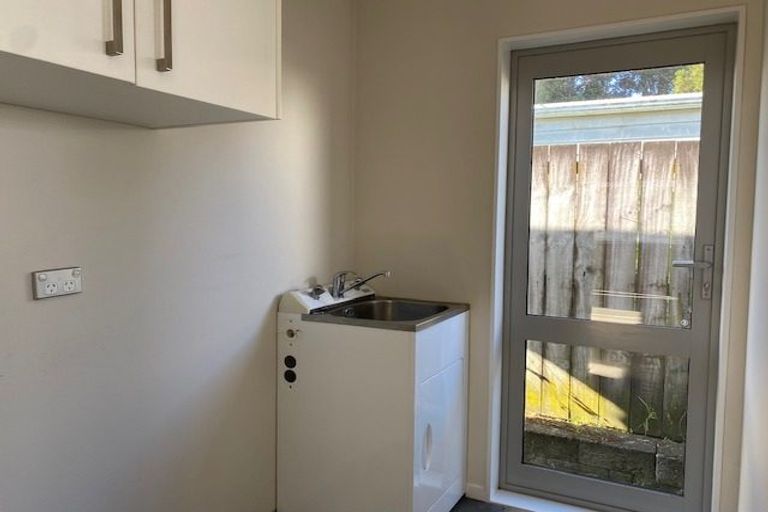 Photo of property in 131 Cascades Road, Pakuranga Heights, Auckland, 2010