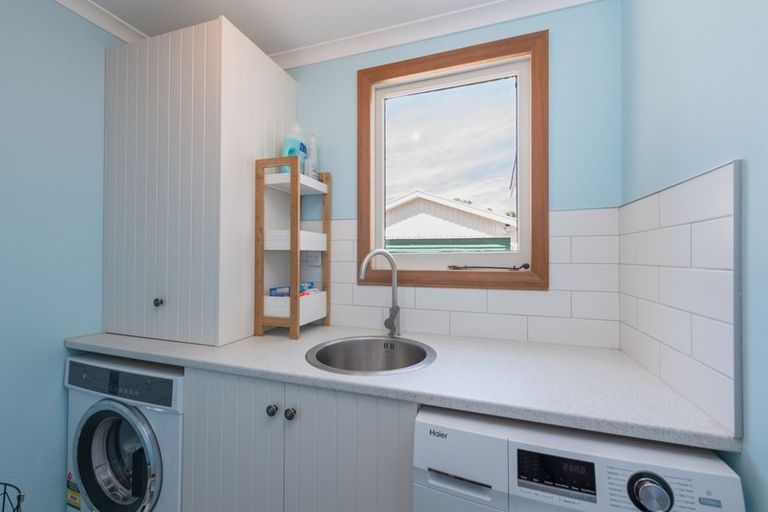 Photo of property in 51 Waimea West Road, Brightwater, 7022