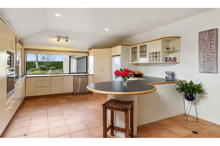 Photo of property in 172 Claremont Road, Otipua Creek, Timaru, 7974