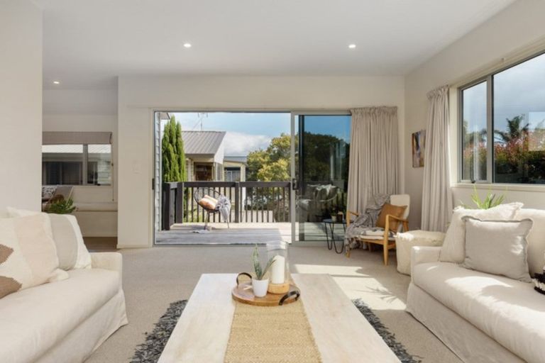 Photo of property in 3 Alexander Place, Papamoa Beach, Papamoa, 3118