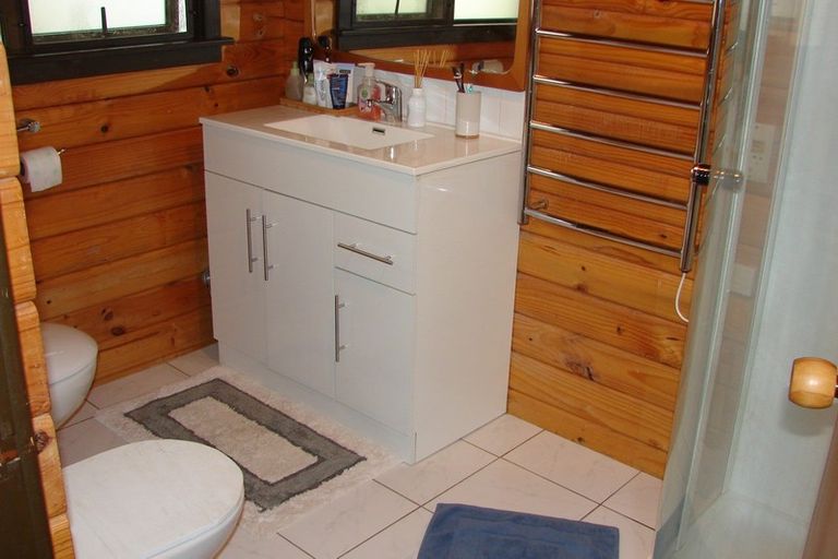 Photo of property in 2534 Otautau Tuatapere Road, Piko Piko, Tuatapere, 9691