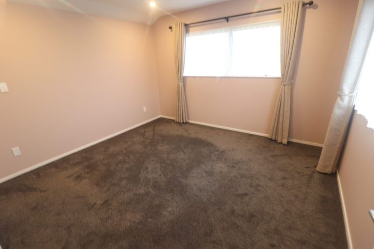 Photo of property in 18 Castlepoint Avenue, Takanini, 2110