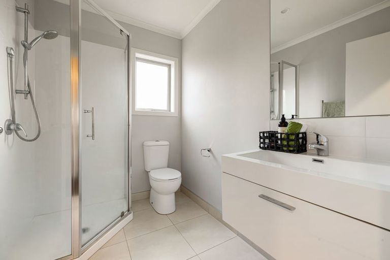 Photo of property in 12 Taotahi Avenue, Dinsdale, Hamilton, 3204