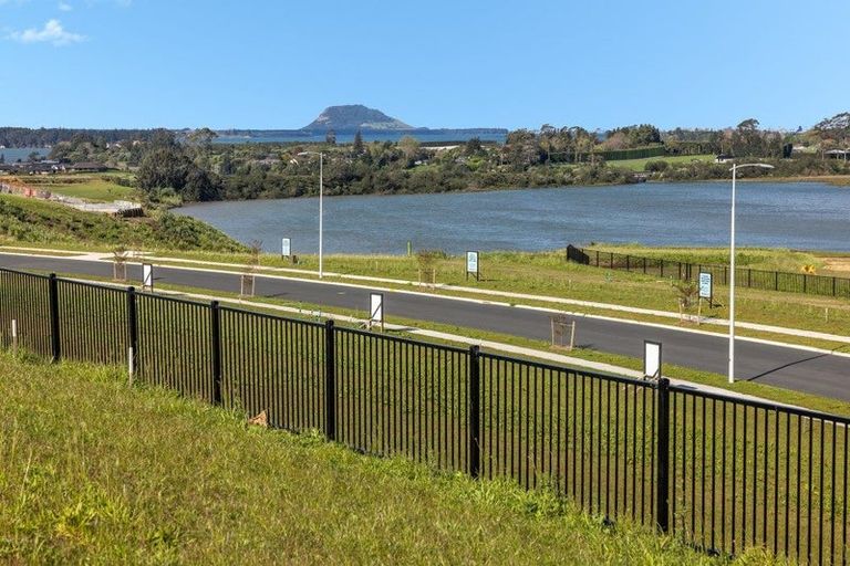 Photo of property in 20 Flounder Drive, Omokoroa, 3114