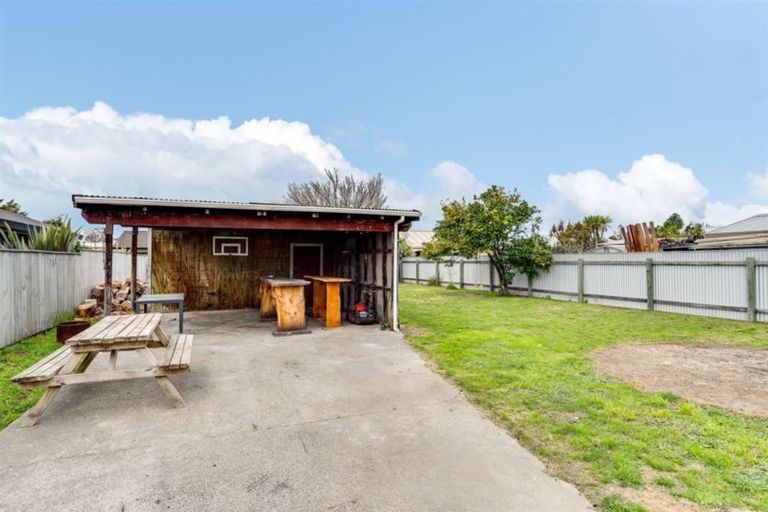 Photo of property in 35 Taradale Road, Marewa, Napier, 4110