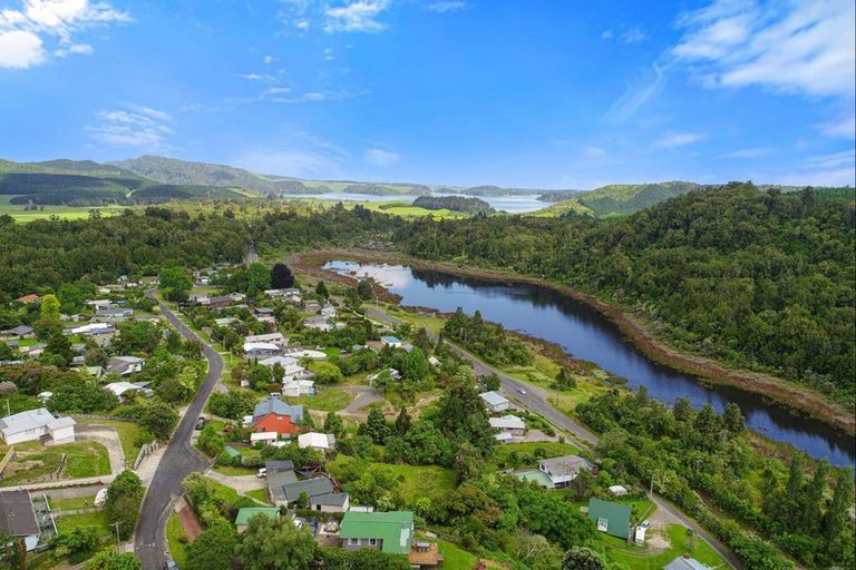 Photo of property in 55a Oxford Road, Lake Rotoma, Rotorua, 3074