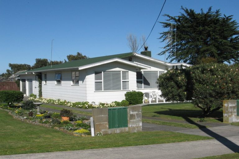 Photo of property in 91 Koputara Road, Himatangi Beach, Foxton, 4891