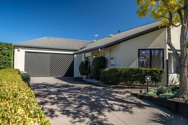 Photo of property in 25 Dallinger Street, St Andrews, Hamilton, 3200