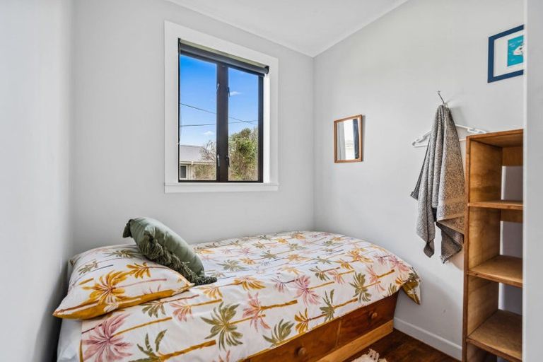 Photo of property in 37b Te Kapua Street, Oakura, Hikurangi, 0184