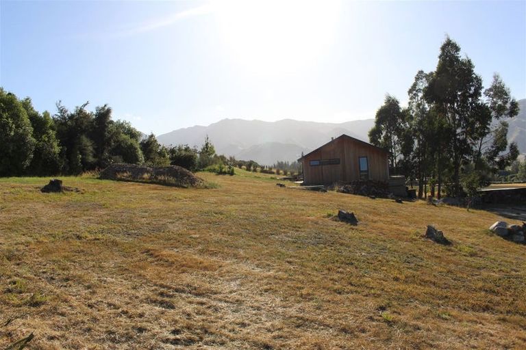 Photo of property in 5 Skylark Place, Lake Hawea, 9382