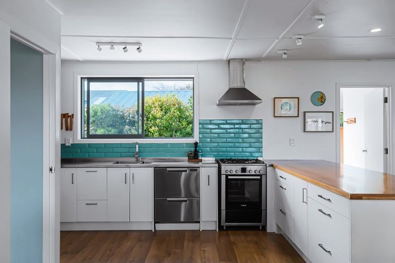 Photo of property in 5 Arrowsmith Avenue, Waipahihi, Taupo, 3330