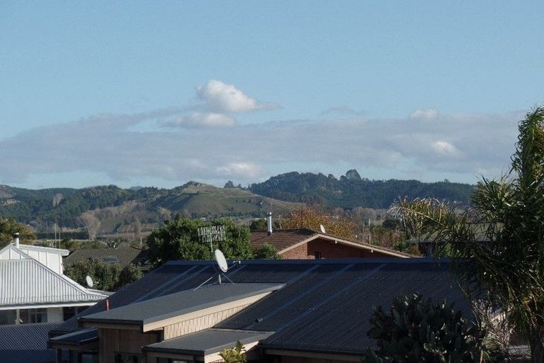 Photo of property in 696 Papamoa Beach Road, Papamoa Beach, Papamoa, 3118