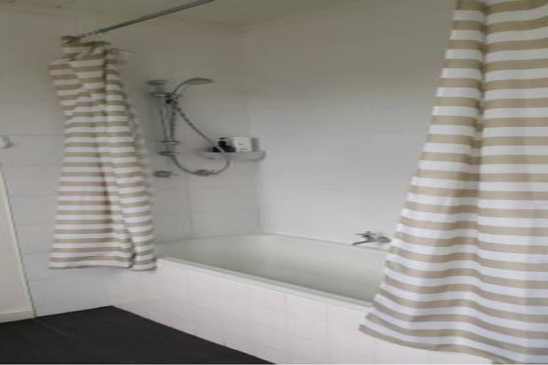 Photo of property in 123 Hawke Street, New Brighton, Christchurch, 8083