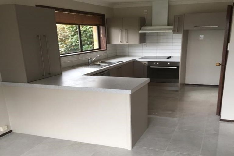 Photo of property in 1/18 Muir Avenue, Halswell, Christchurch, 8025