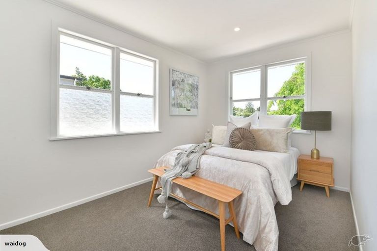Photo of property in 25b Arrow Road, Forrest Hill, Auckland, 0620