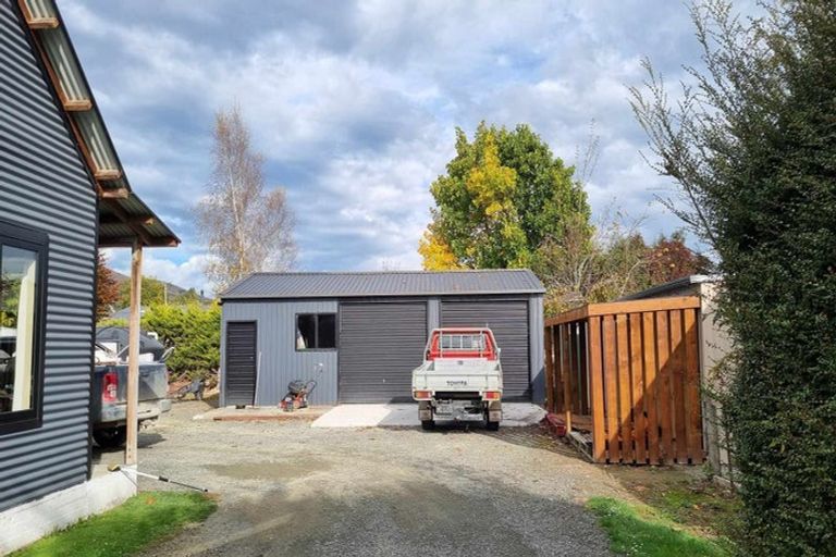 Photo of property in 44 Wylam Street, Waikaia, 9778