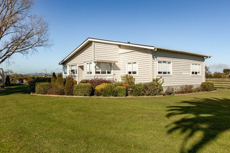 Photo of property in 722 State Highway 25, Waitakaruru, Thames, 3576