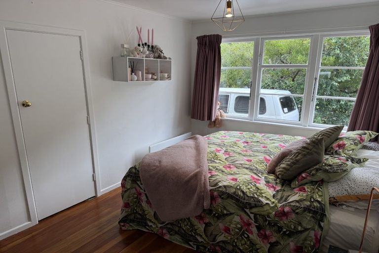 Photo of property in 33 Black Beech Street, Birchville, Upper Hutt, 5018