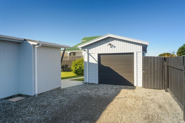 Photo of property in 20 Ngareta Street, Marton, 4710