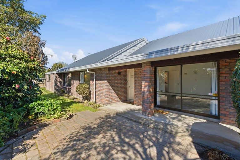 Photo of property in 3 Annell Place, Burnside, Christchurch, 8053