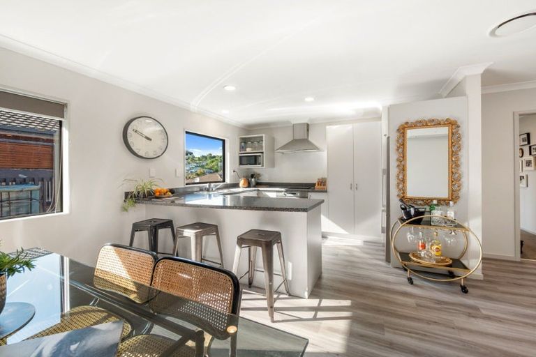 Photo of property in 4 Kanuka Place, Pyes Pa, Tauranga, 3112