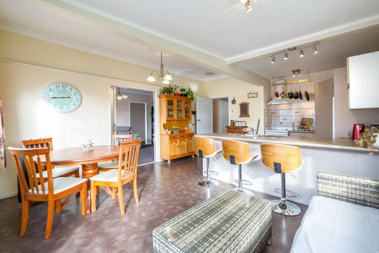 Photo of property in 3307 State Highway 2, Clareville, Carterton, 5713