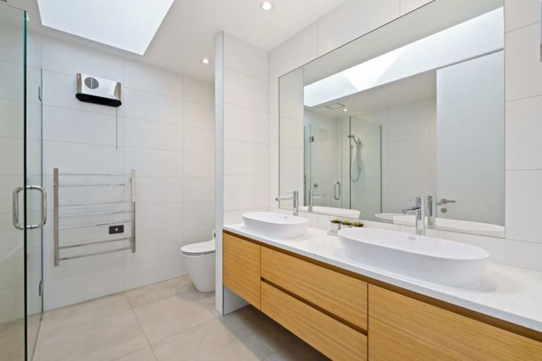 Photo of property in 6 Penrith Park Drive, Wanaka, 9305