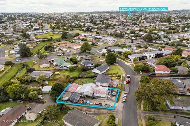 Photo of property in 15 Hobart Crescent, Wattle Downs, Auckland, 2103