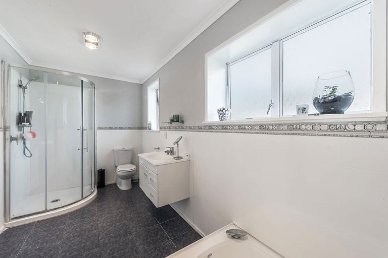 Photo of property in 1 Page Street, Morrinsville, 3300