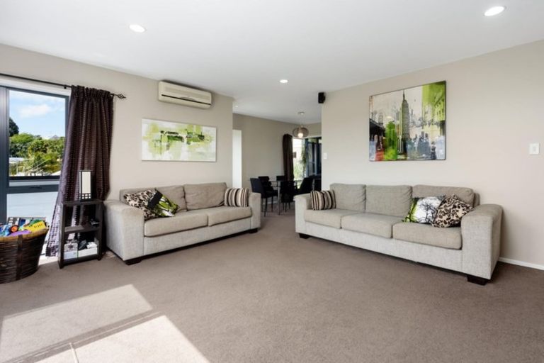 Photo of property in 17 Seymour Place, Bellevue, Tauranga, 3110