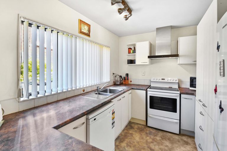 Photo of property in 5c Porchester Road, Papakura, 2110