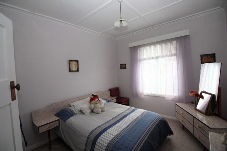 Photo of property in 20 Thyra Street, Dannevirke, 4930