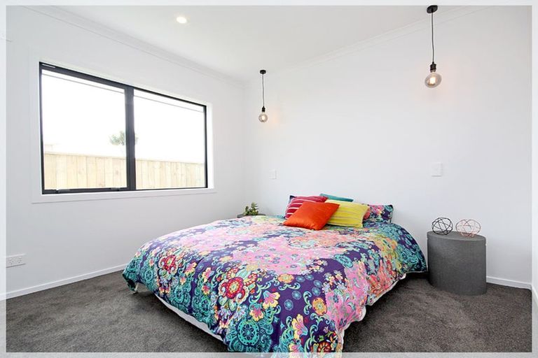 Photo of property in 14a Awahou Place, Foxton, 4814