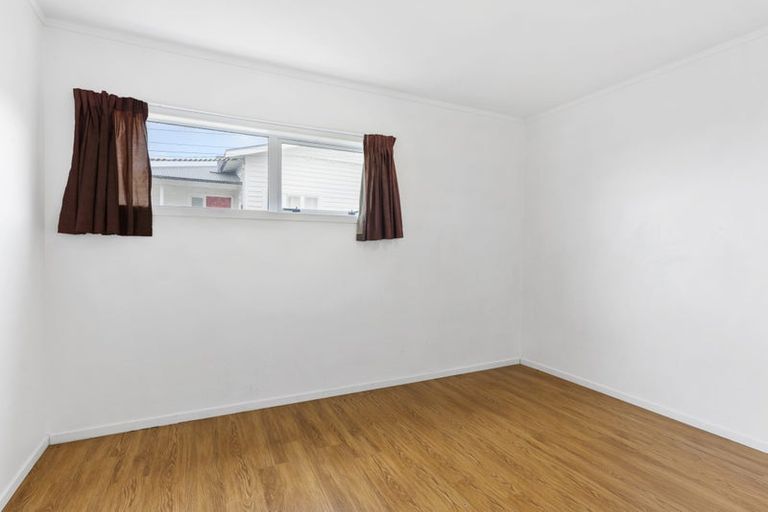 Photo of property in 3 Huka Road, Birkenhead, Auckland, 0626