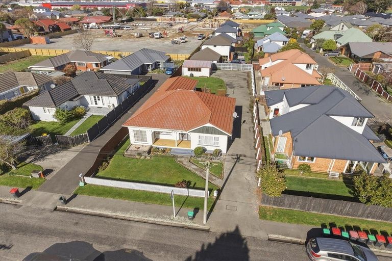 Photo of property in 51 Vagues Road, Northcote, Christchurch, 8052
