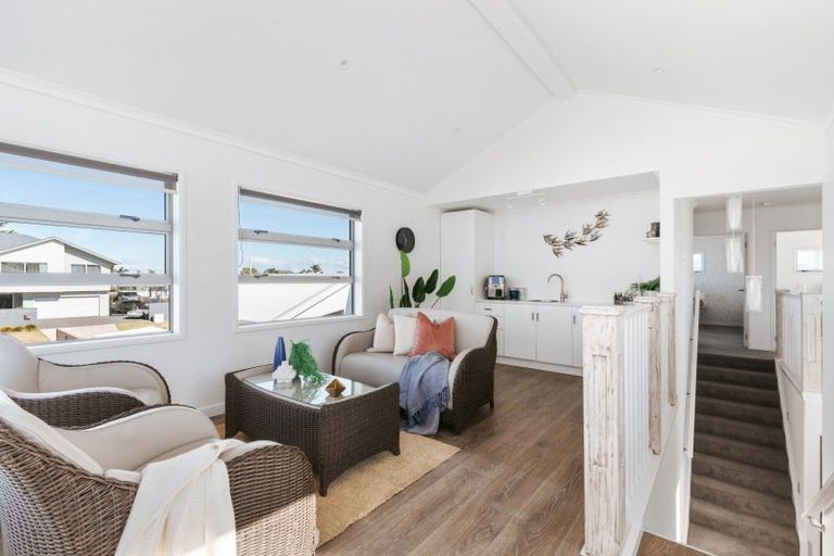 Photo of property in 650b Papamoa Beach Road, Papamoa Beach, Papamoa, 3118