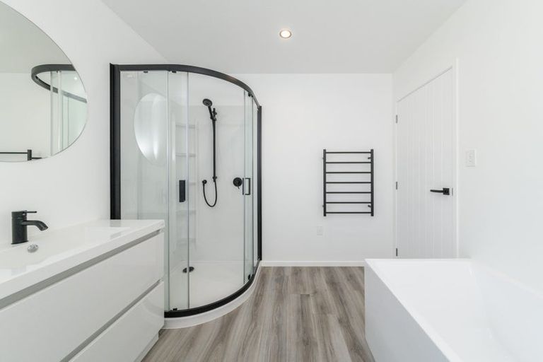 Photo of property in 14 Oldfield Lane, Marton, 4710