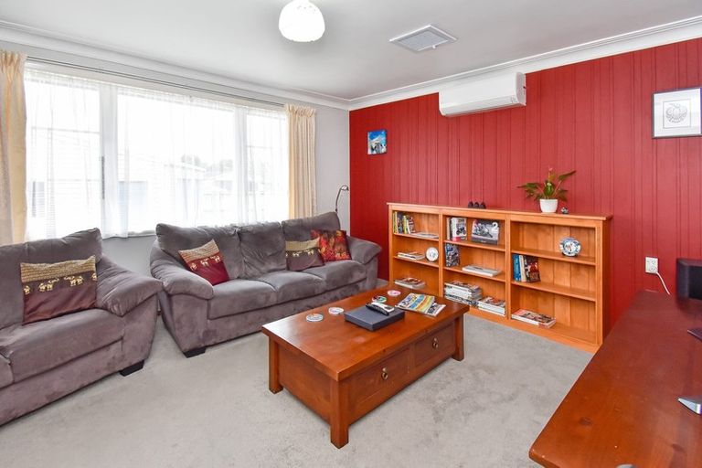 Photo of property in 4a Kita Road, Manurewa, Auckland, 2102