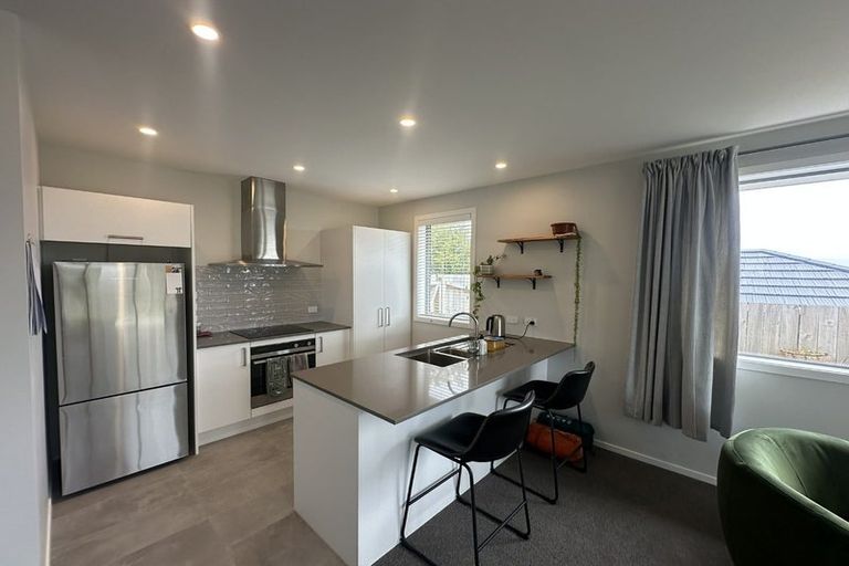 Photo of property in 18 Kawariki Road, Helensville, 0800